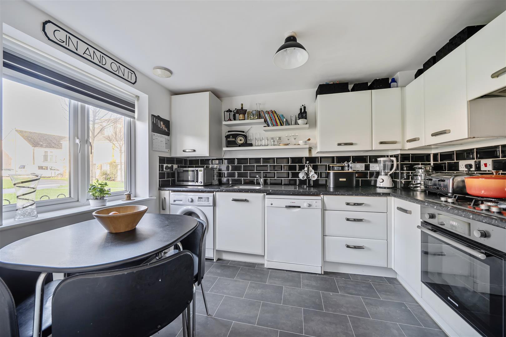 Button Drive, Newquay photo - 3